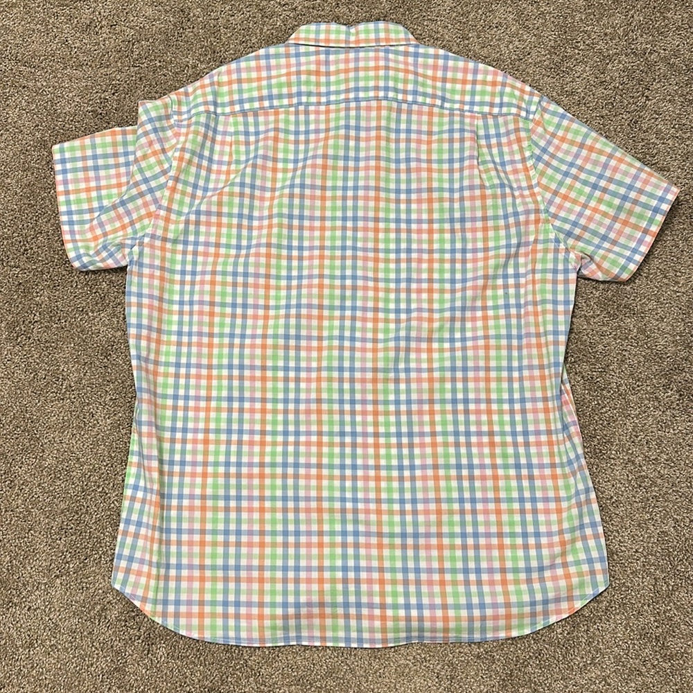 Button down - Picture 3 of 4